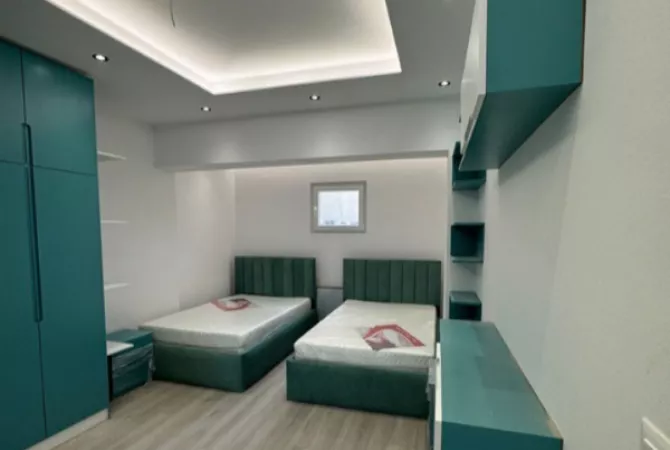 Shtepi me qera Vila Luksoze ne Tirane, 2+1, Mobilimi E mobiluar, Pagesa 500  Euro.