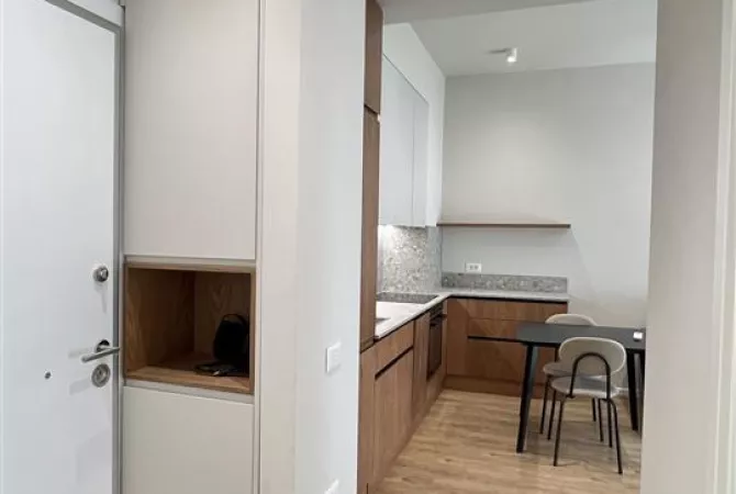 Shtepi me qera Apartament ne Tirane, 1+1, Mobilimi E mobiluar, Pagesa 400  Euro.