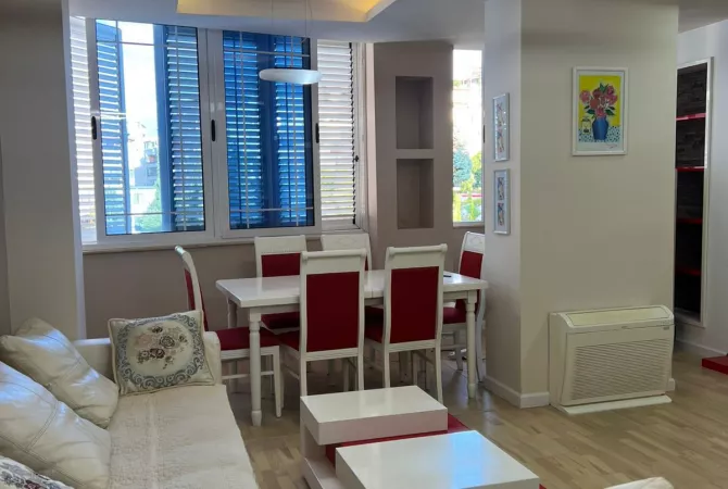 Shtepi ne shitje 1+1 ne Tirane - 140,000 Euro