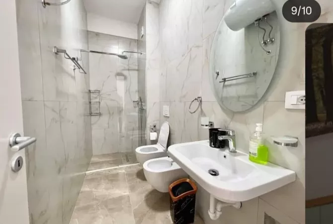 Shtepi me qera Apartament ne Tirane, 2+1, Mobilimi E mobiluar, Pagesa 450  Euro.