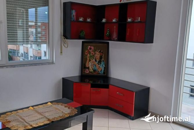 Shtepi me qera 2+1 ne Tirane - 45,000 Leke