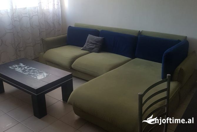Shtepi me qera 1+1 ne Tirane - 400 Euro