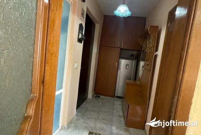 Shtepi me qera 1+1 ne Korce - 15,000 Leke