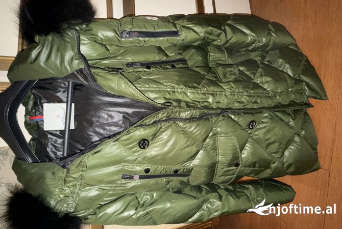 Accessori uomo e donna a Tirana - 350 Euro