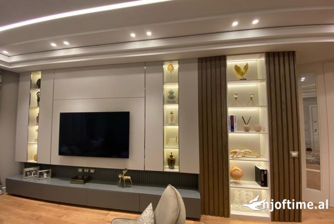 Shtepi ne shitje Apartament ne Tirane, 3+1, Mobilimi E mobiluar, Pagesa 400,000  Euro.