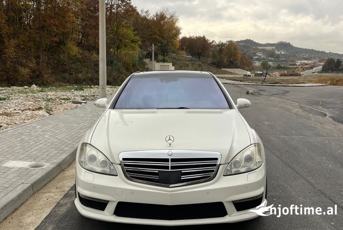 Makina ne shitje ne Tirane - 9,000 Euro