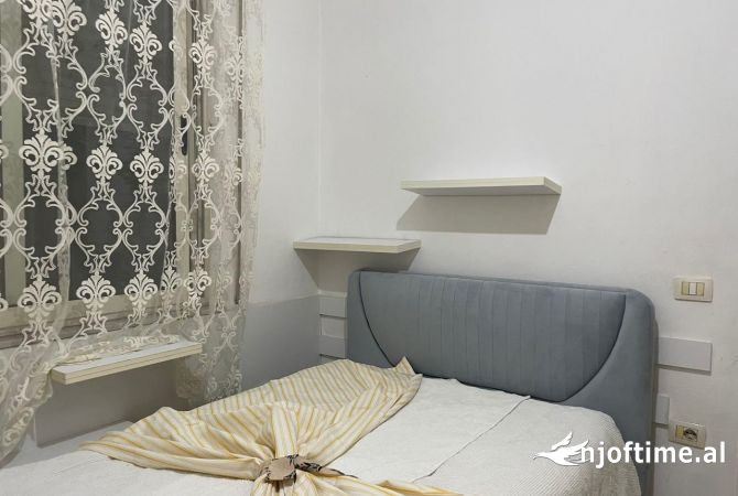 Shtepi me qera 2+1 ne Tirane - 49,000 Leke