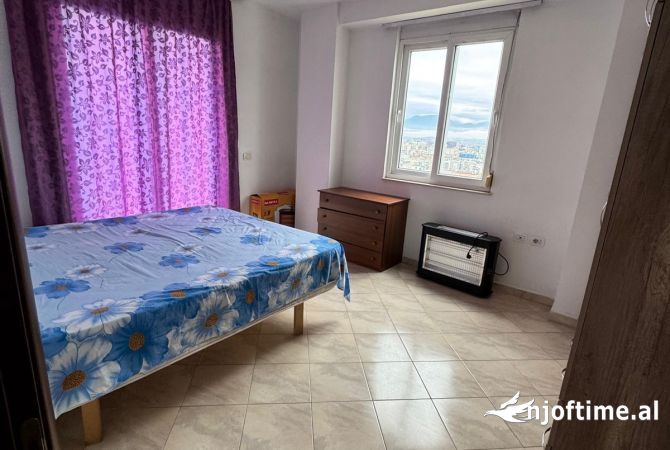 Shtepi me qera Apartament ne Tirane, 2+1, Mobilimi E mobiluar, Pagesa 50,000  Leke.
