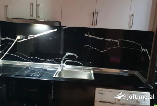 Shtepi me qera Garsoniere ne Tirane - 350 Euro