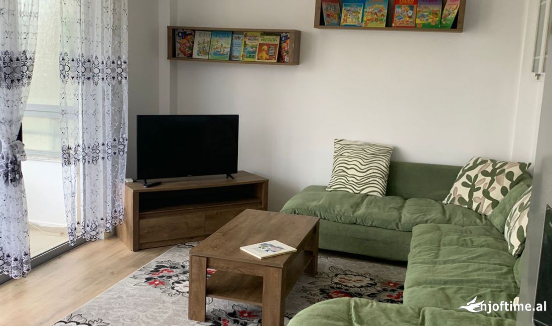 Shtepi me qera Apartament ne Tirane, 1+1, Mobilimi E mobiluar, Pagesa 330  Euro.