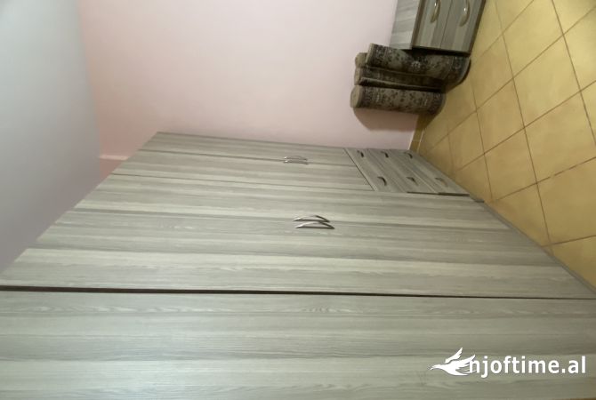 Shtepi me qera 2+1 ne Tirane - 450 Euro