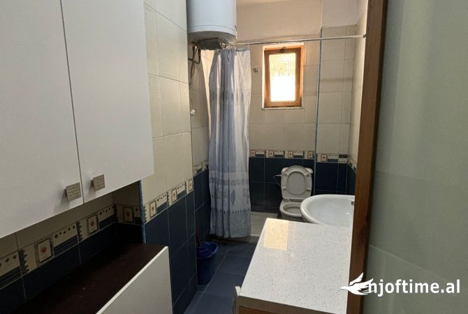 Shtepi me qera 1+1 ne Tirane - 400 Euro