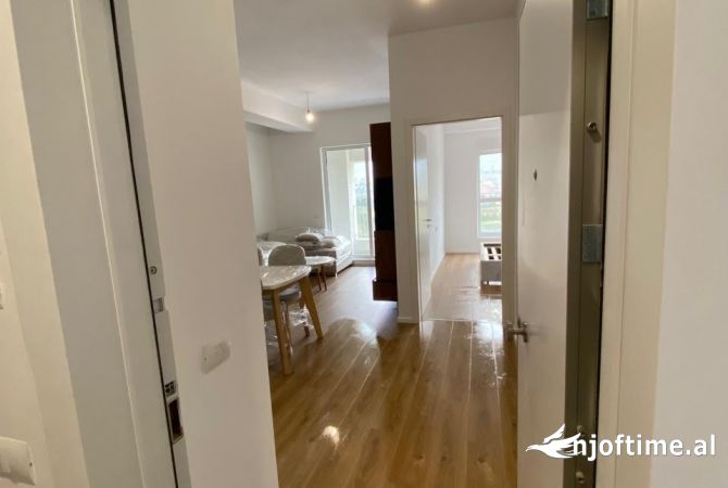 Shtepi me qera Apartament ne Tirane, 1+1, Mobilimi E mobiluar, Pagesa 450  Euro.