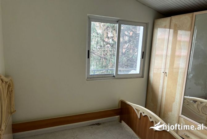 Shtepi me qera 1+1 ne Tirane - 500 Euro