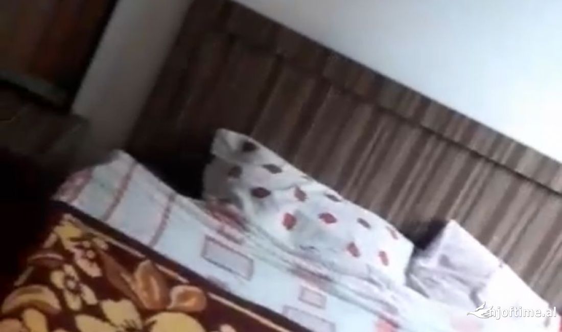 Shtepi me qera Apartament ne Tirane, 1+1, Mobilimi E mobiluar, Pagesa 380  Euro.