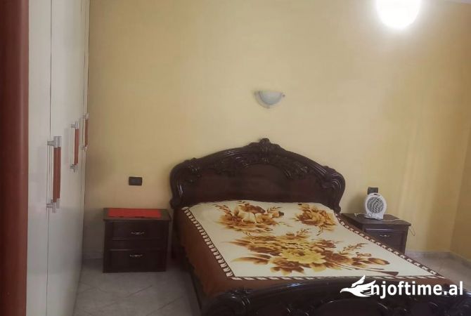 Shtepi me qera 3+1 ne Tirane - 450 Euro