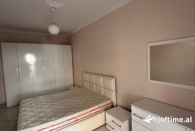 Shtepi me qera 2+1 ne Tirane - 450 Euro