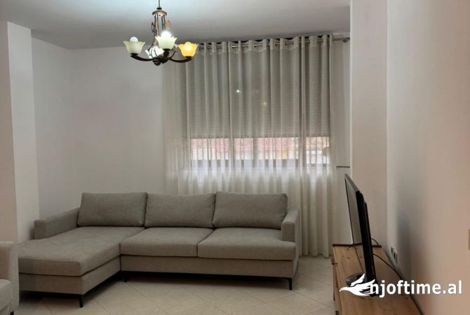 Shtepi me qera 1+1 ne Tirane - 500 Euro