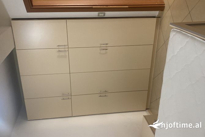 Shtepi me qera 1+1 ne Tirane - 350 Euro