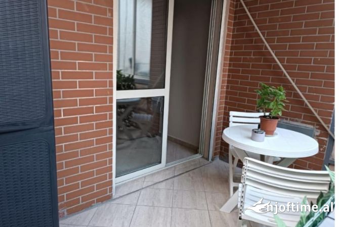 Shtepi me qera 1+1 ne Tirane - 520 Euro