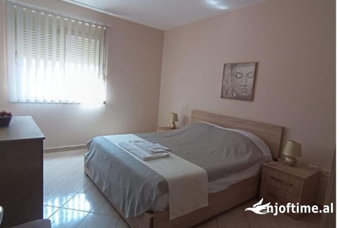 Shtepi me qera 1+1 ne Tirane - 520 Euro
