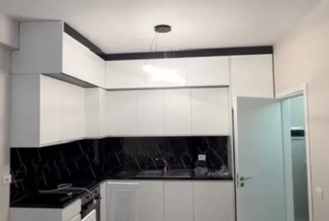 Shtepi me qera 1+1 ne Tirane - 450 Euro