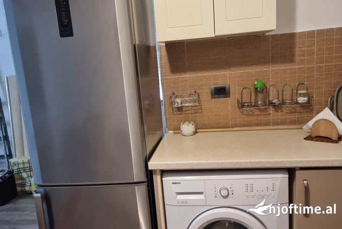 Shtepi me qera 1+1 ne Tirane - 420 Euro