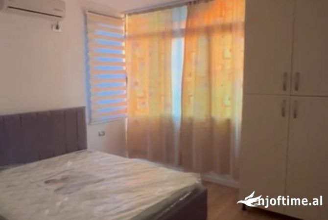 Shtepi me qera Apartament ne Tirane, 1+1, Mobilimi E mobiluar, Pagesa 500  Euro.