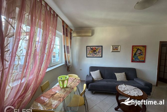 Shtepi me qera 2+1 ne Tirane - 500 Euro