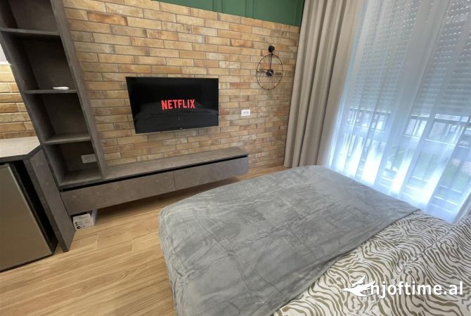 Shtepi me qera Apartament ne Tirane, Garsoniere, Mobilimi E mobiluar, Pagesa 400  Euro.