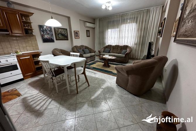 Shtepi me qera 1+1 ne Tirane - 45,000 Leke