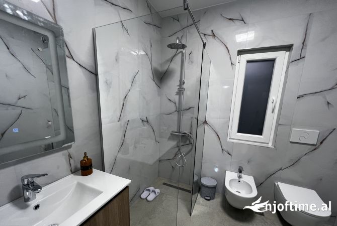 Shtepi me qera 1+1 ne Tirane - 600 Euro