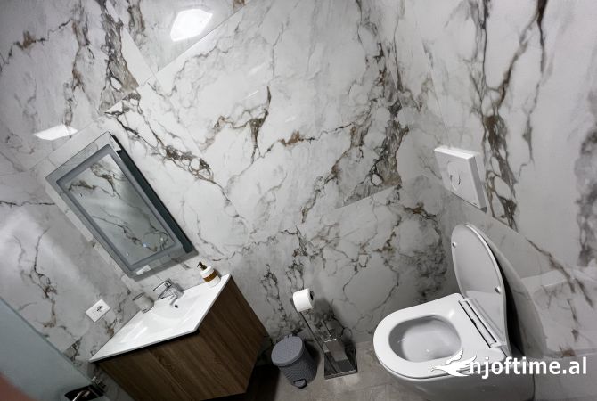 Shtepi me qera Apartament ne Tirane, 1+1, Mobilimi E mobiluar, Pagesa 600  Euro.