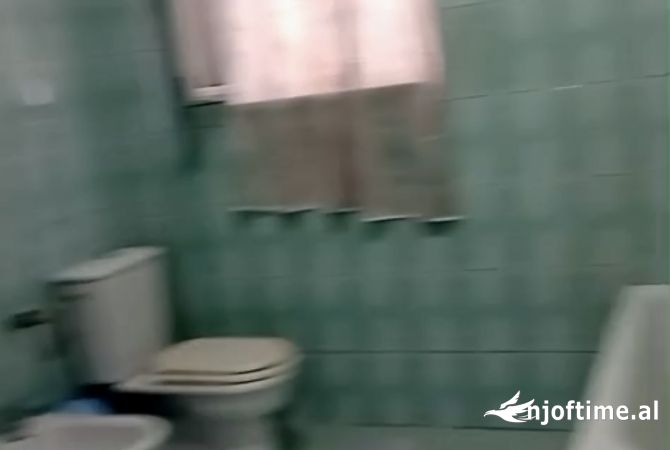 Shtepi me qera 1+1 ne Tirane - 28,000 Leke
