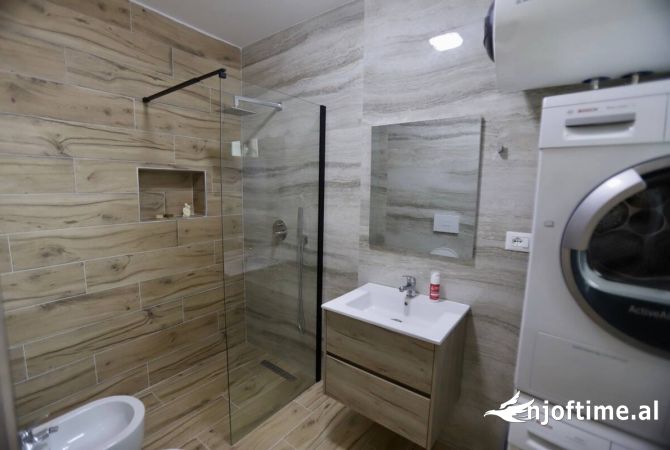 Shtepi me qera 1+1 ne Tirane - 550 Euro