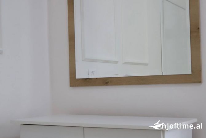 Shtepi me qera 1+1 ne Tirane - 550 Euro