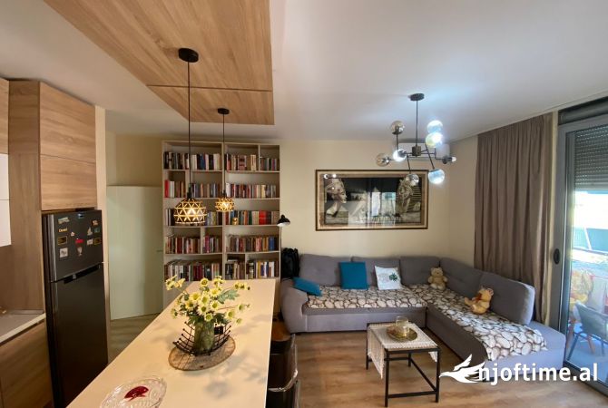 Shtepi me qera 2+1 ne Tirane - 550 Euro