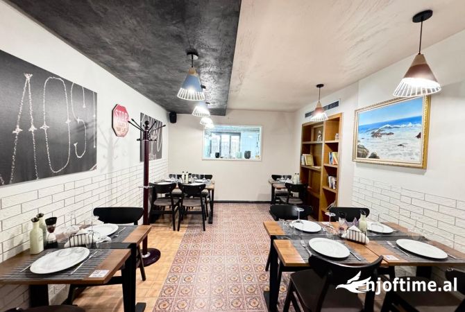 Ambient biznesi me qera 2+1 ne Tirane - 2,000 Euro