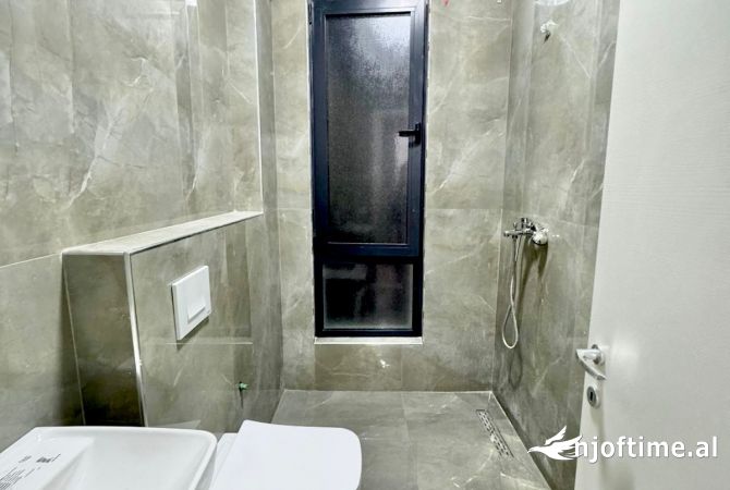 Shtepi me qera 2+1 ne Tirane - 600 Euro