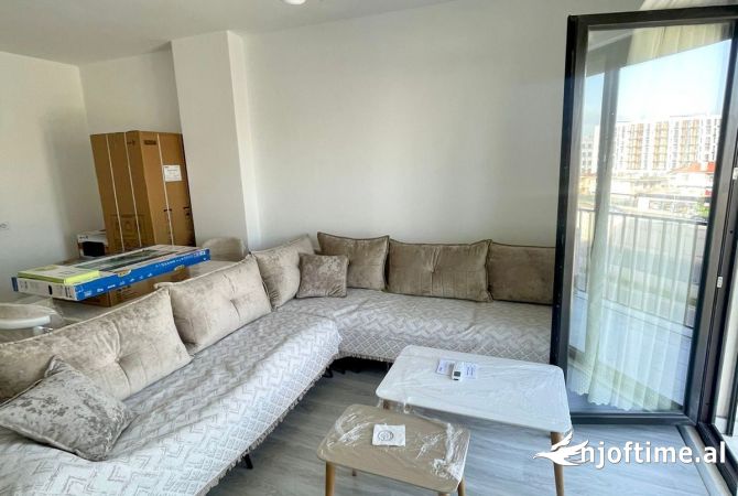 Shtepi me qera 2+1 ne Tirane - 600 Euro