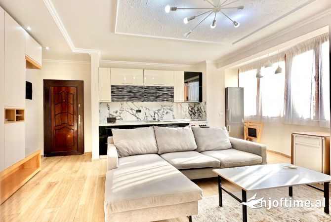 Apartment for rent in Tirana 2+1, Furnished