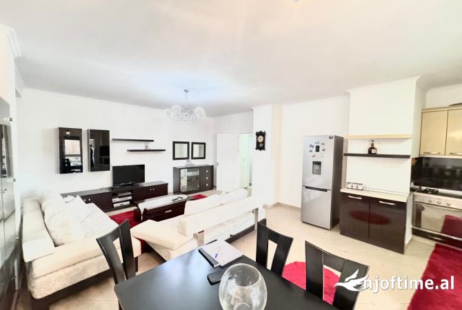 Shtepi ne shitje 1+1 ne Tirane - 170,000 Euro