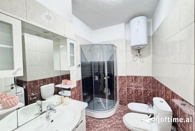 Apartment for sale in Tirana 1+1, Furnished