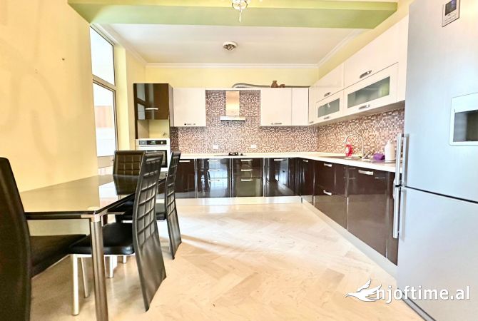 Apartment for sale in Tirana 3+1, Furnished