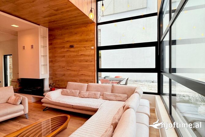 Luxury villas for rent in Tirana 4+1, Furnished