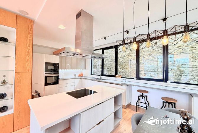 Luxury villas for rent in Tirana 4+1, Furnished