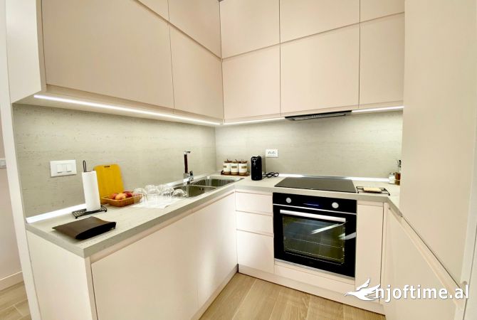 Shtepi me qera 2+1 ne Tirane - 1,500 Euro