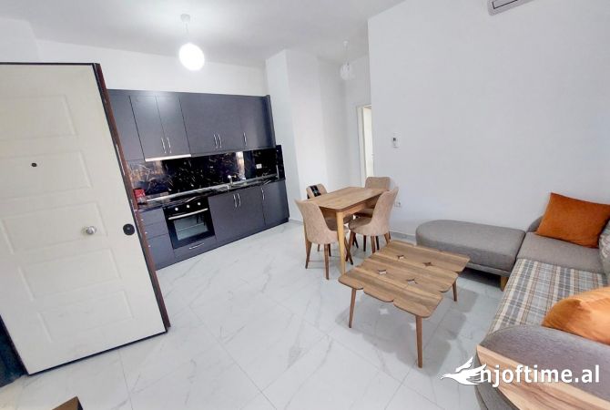 Shtepi me qera 1+1 ne Tirane - 500 Euro