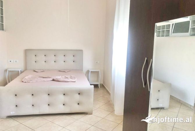 Shtepi me qera 2+1 ne Tirane - 600 Euro