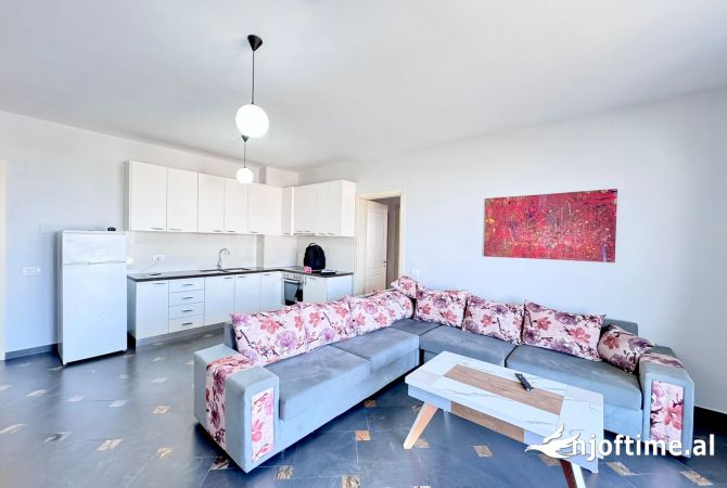 Shtepi me qera 2+1 ne Tirane - 450 Euro